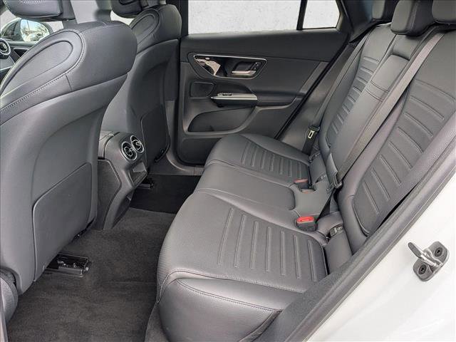 Certified 2025 Mercedes-Benz GLC 300 4MATIC image 21