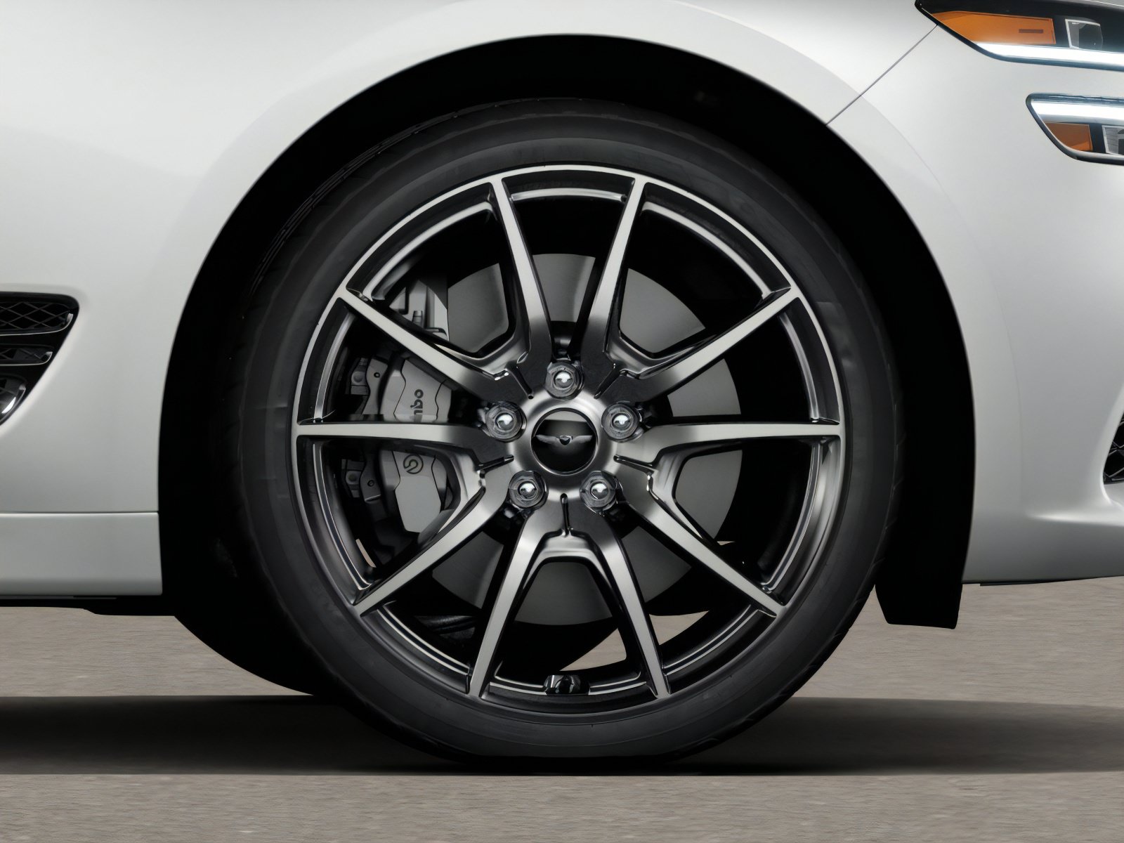 New 2026 Genesis G70 2.5T Prestige RWD image 8