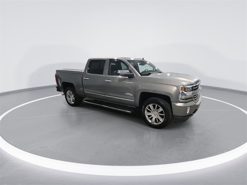 Used 2017 Chevrolet Silverado 1500 High Country image 2
