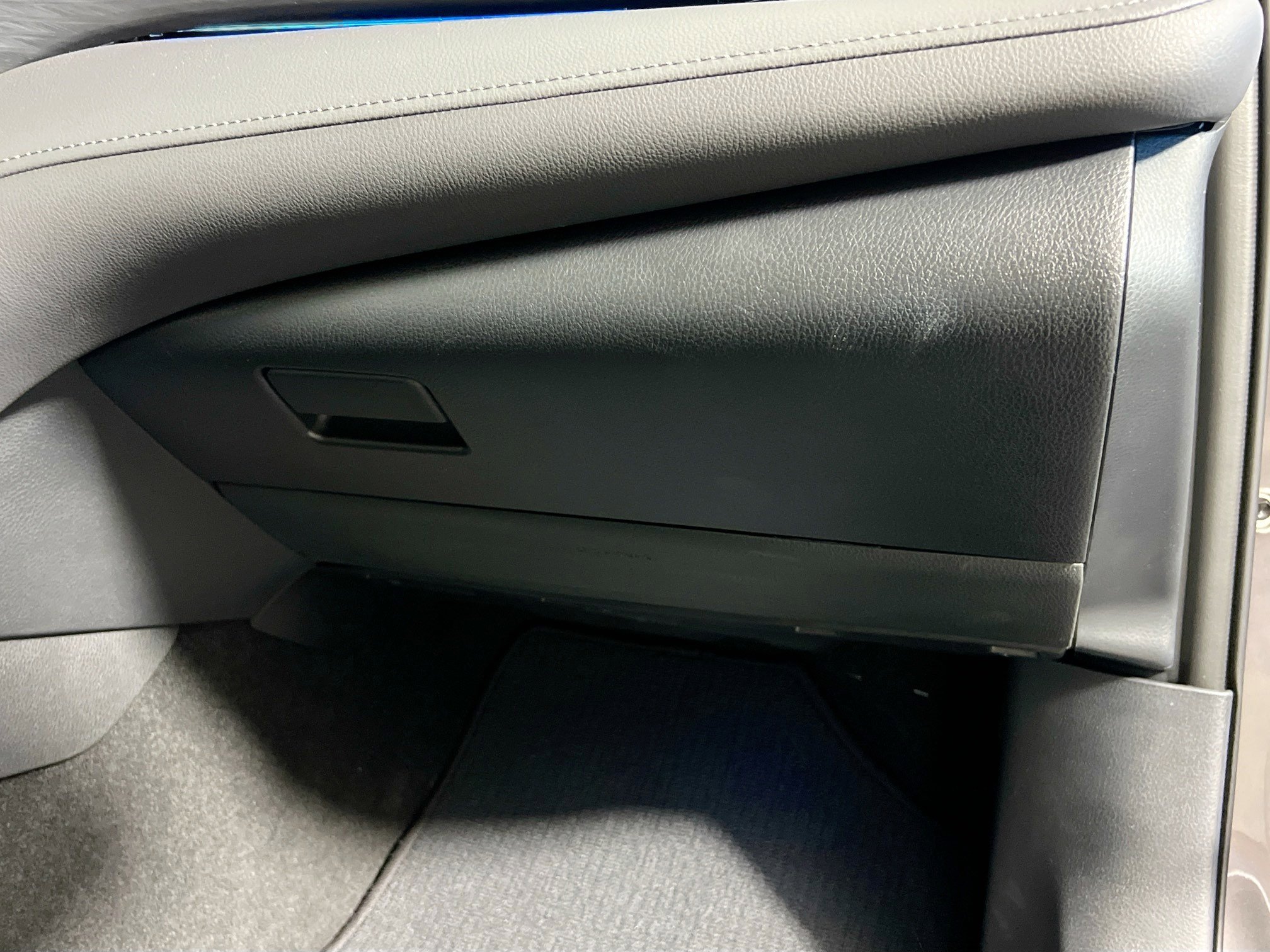 Used 2024 Toyota Camry XLE FWD image 35