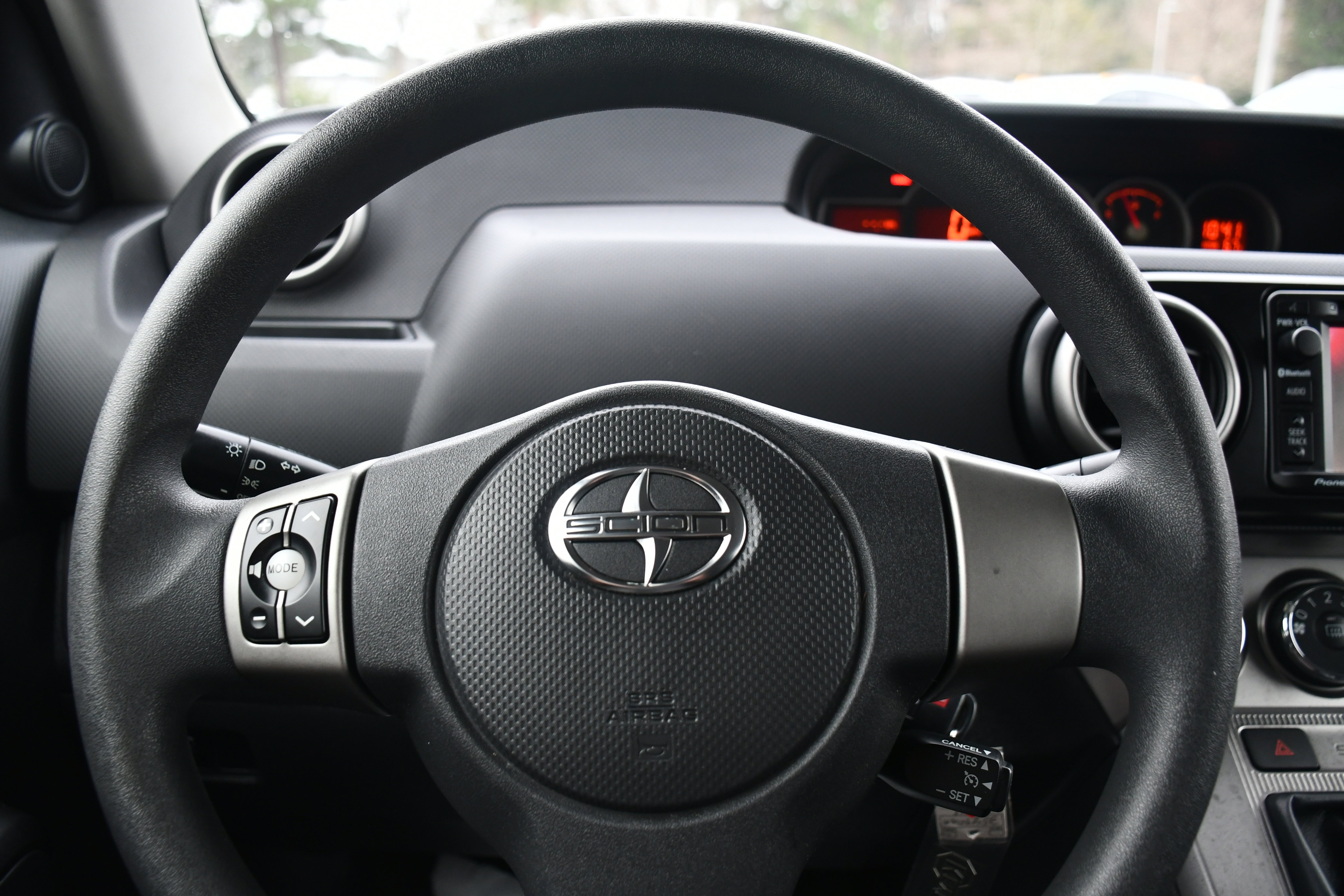 Used 2015 Scion xB image 10