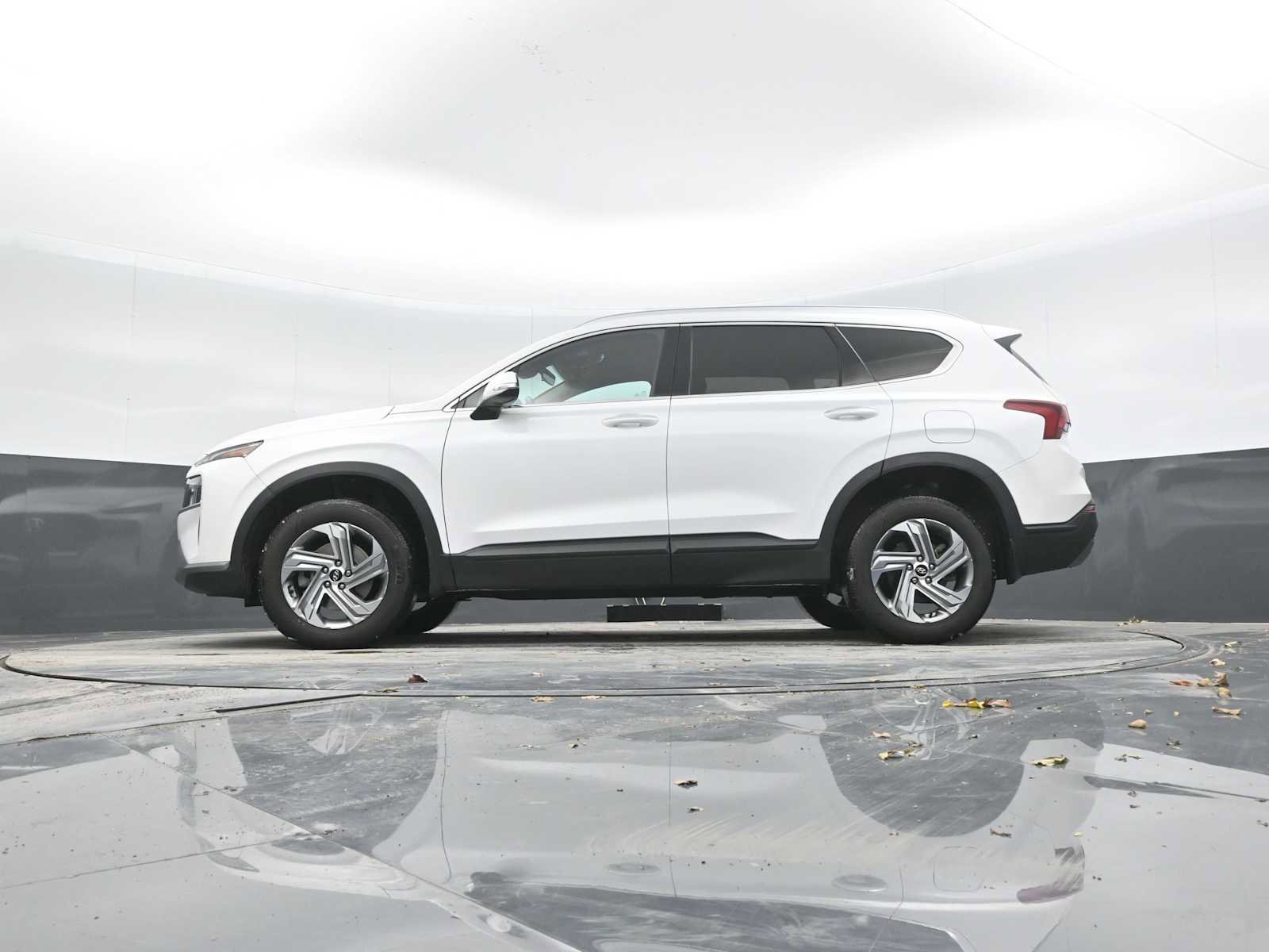 Used 2023 Hyundai Santa Fe SEL image 37