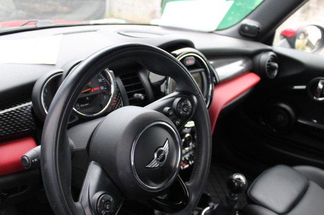 Used 2017 MINI Cooper S image 17