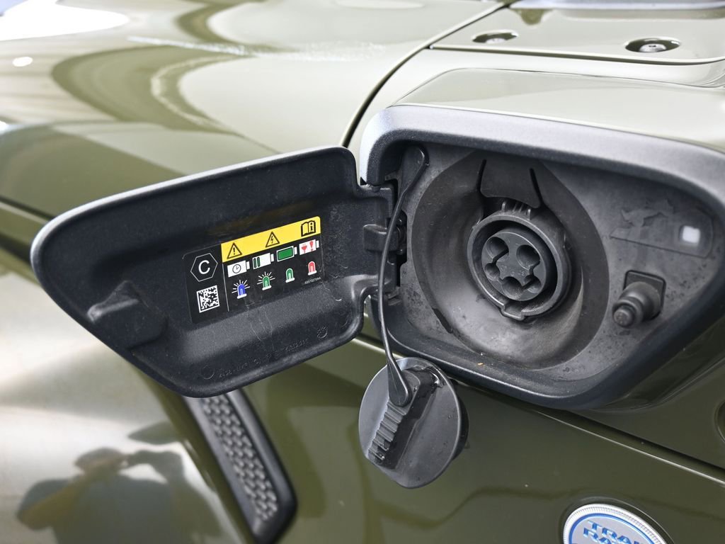 Used 2024 Jeep Wrangler Unlimited Sahara image 51