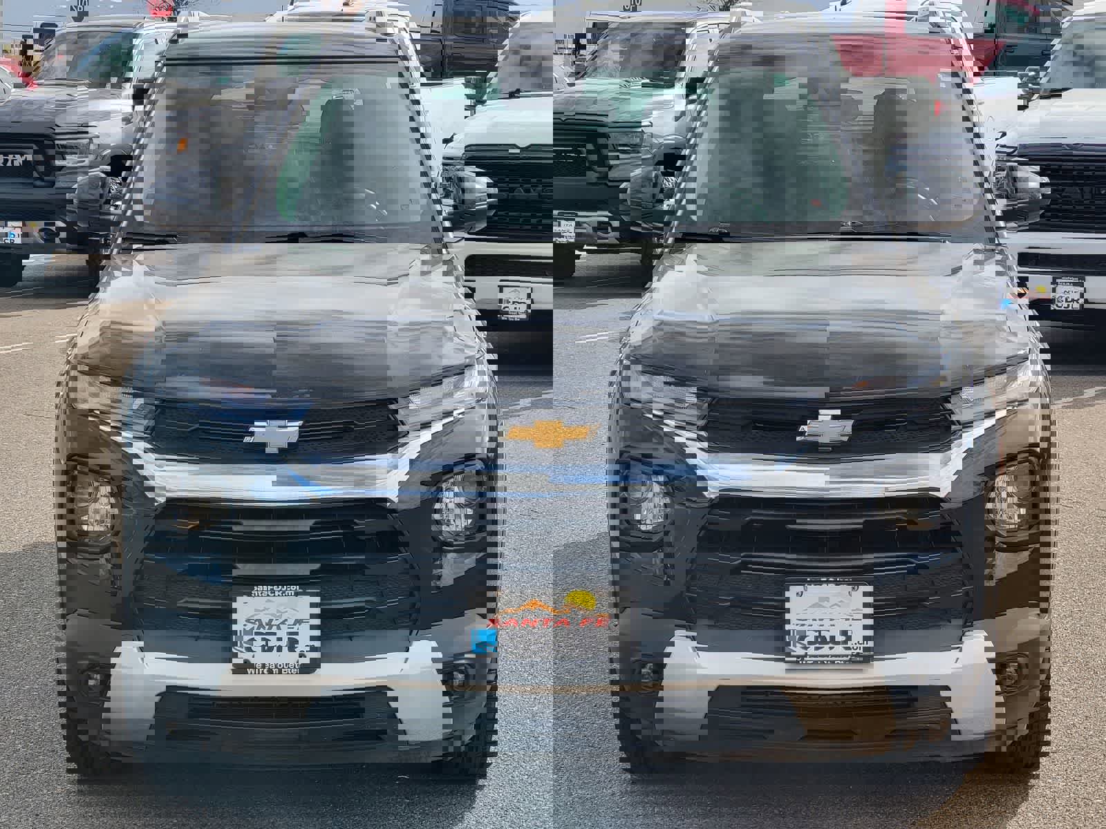 Used 2023 Chevrolet TrailBlazer LT w/ Convenience Package image 2