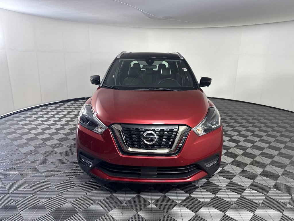 Used 2020 Nissan Kicks SR w/ SR Premium Package FWD image 8