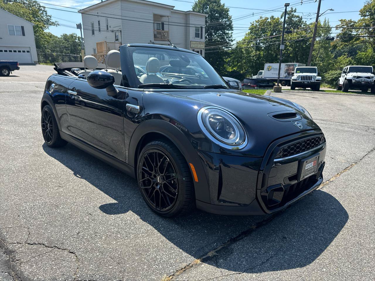 Used 2022 MINI Cooper S FWD image 6
