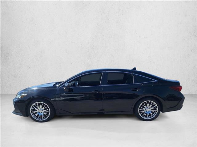 Used 2019 Toyota Avalon XLE w/ Carpet Mat Package FWD image 7