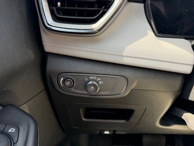 Certified 2025 Chevrolet TrailBlazer LS w/ LS Convenience Package image 14