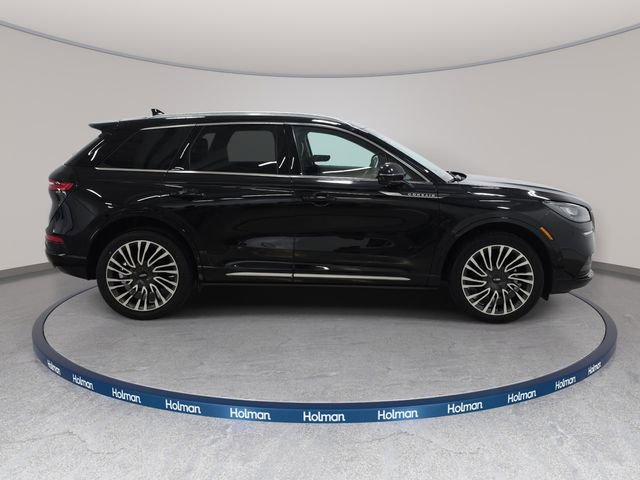 Certified 2022 Lincoln Corsair Reserve w/ Equipment Group 201A image 4