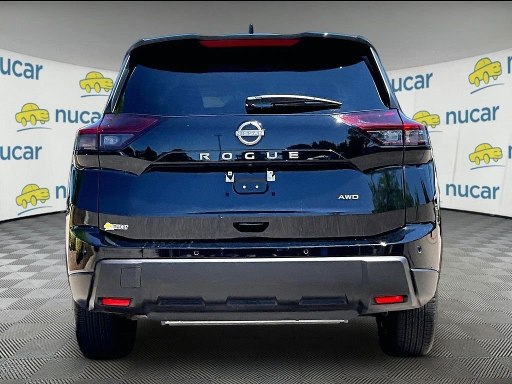 Certified 2026 Nissan Rogue SV AWD/4WD image 5