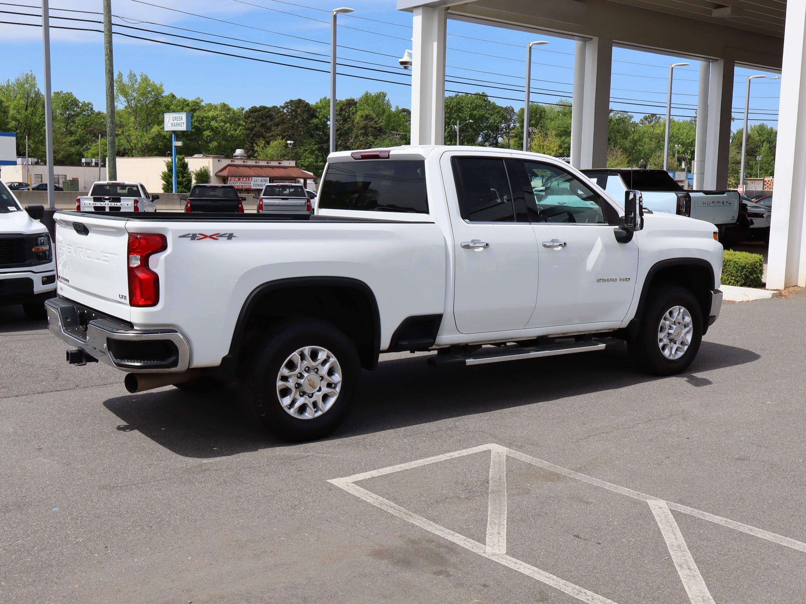 Used 2022 Chevrolet Silverado 2500 LTZ w/ Safety Package AWD/4WD image 11