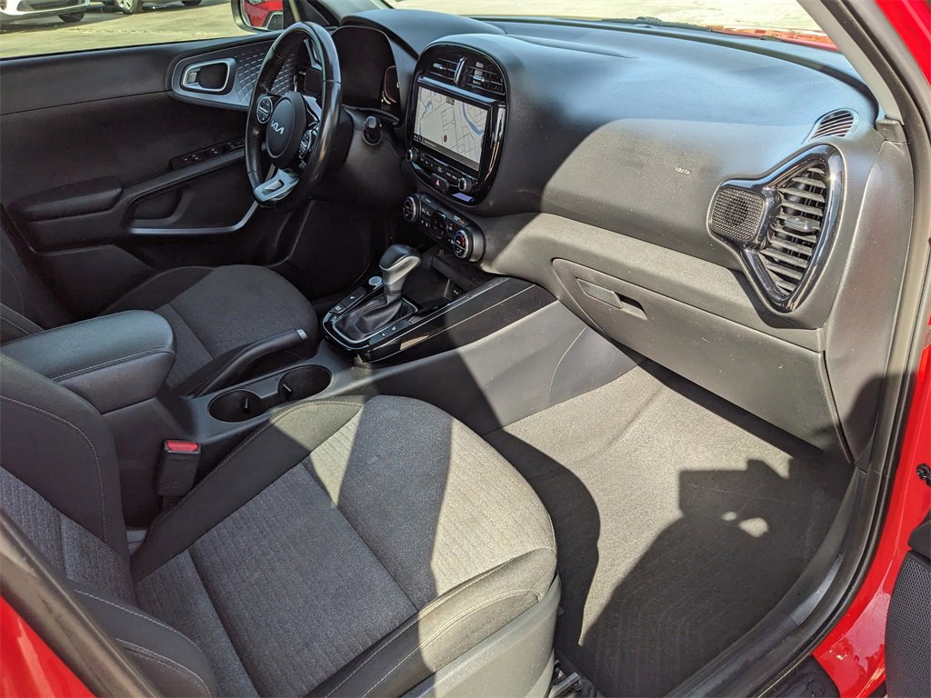 Certified 2023 Kia Soul EX image 14