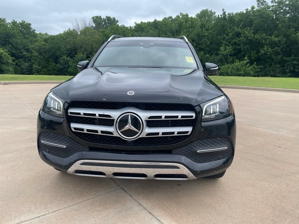 Used 2021 Mercedes-Benz GLS 450 4MATIC image 2