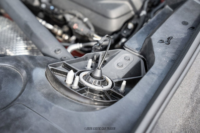 Used 2024 Chevrolet Corvette Stingray Premium Cpe w/ Z51 Performance Package RWD image 27