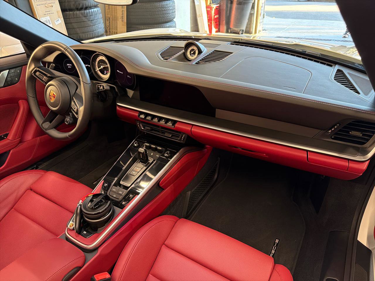 Used 2022 Porsche 911 Turbo S image 17