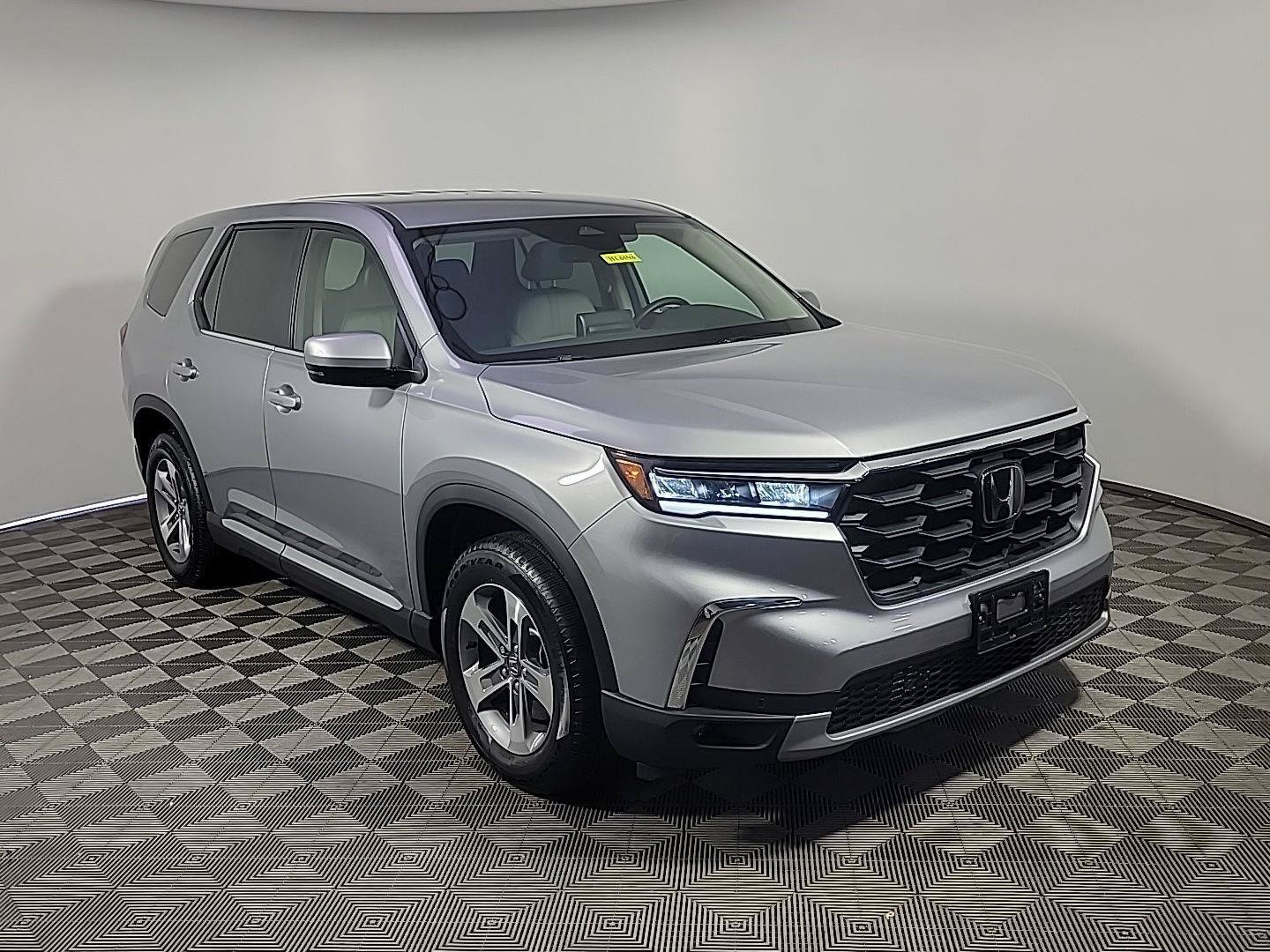 Certified 2025 Honda Pilot EX-L