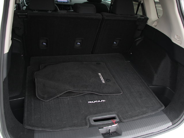 Certified 2025 Nissan Rogue S AWD/4WD image 12