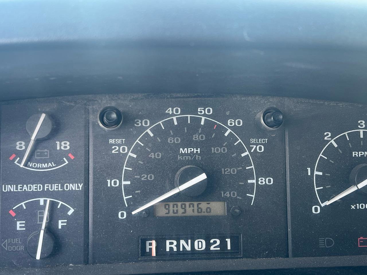 Used 1995 Ford Bronco XLT image 10