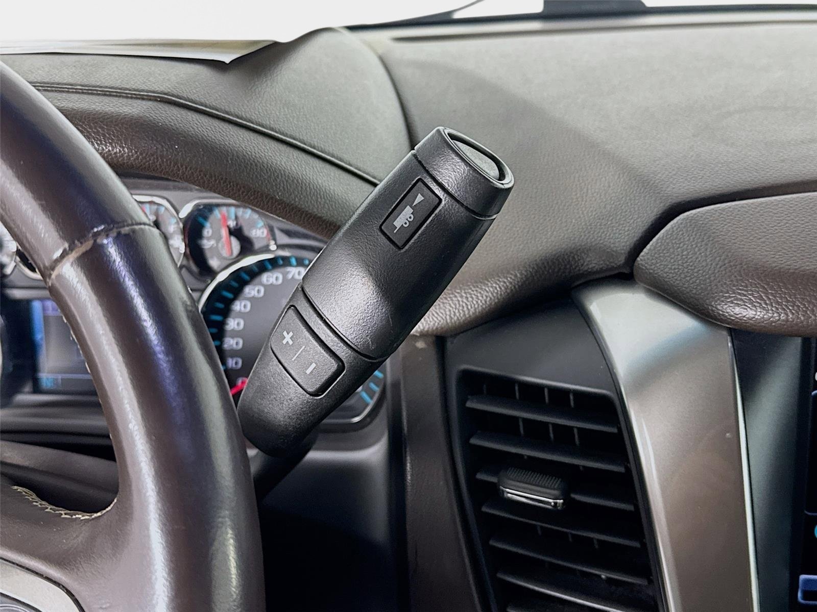 Used 2019 Chevrolet Tahoe LT AWD/4WD image 17