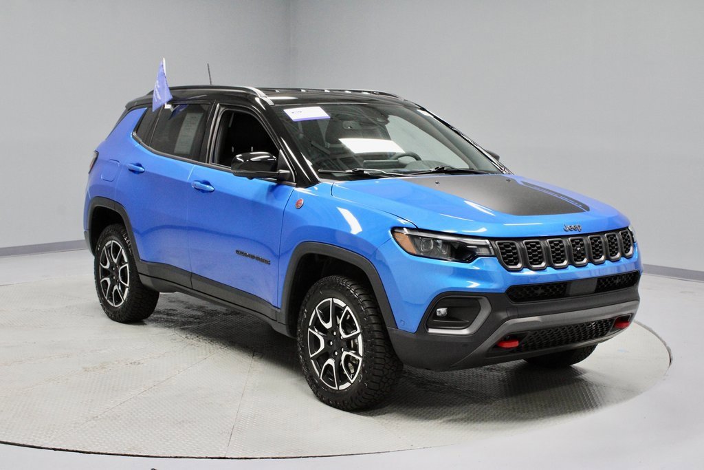 Used 2024 Jeep Compass Trailhawk w/ Trailhawk Elite Group