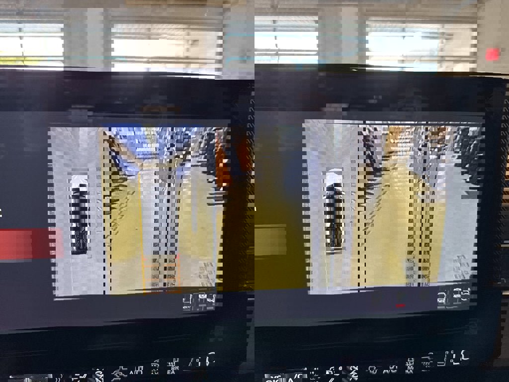 New 2026 GMC Hummer EV 4x4 Crew Cab image 37