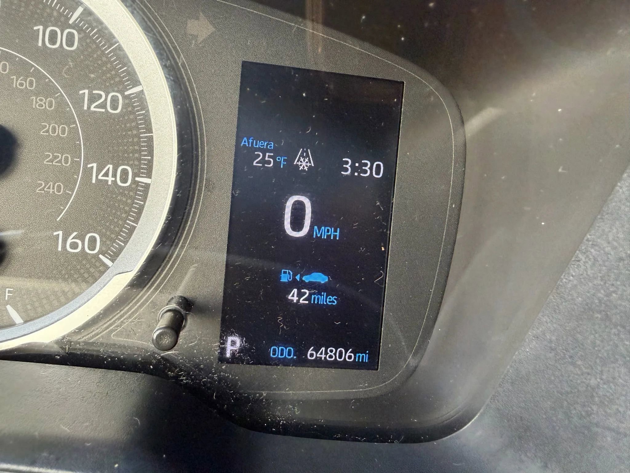 Used 2022 Toyota Corolla LE image 11