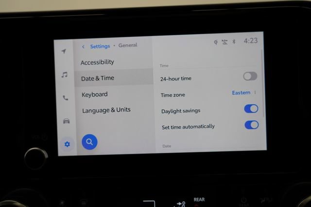 Used 2023 Toyota Highlander XLE image 37