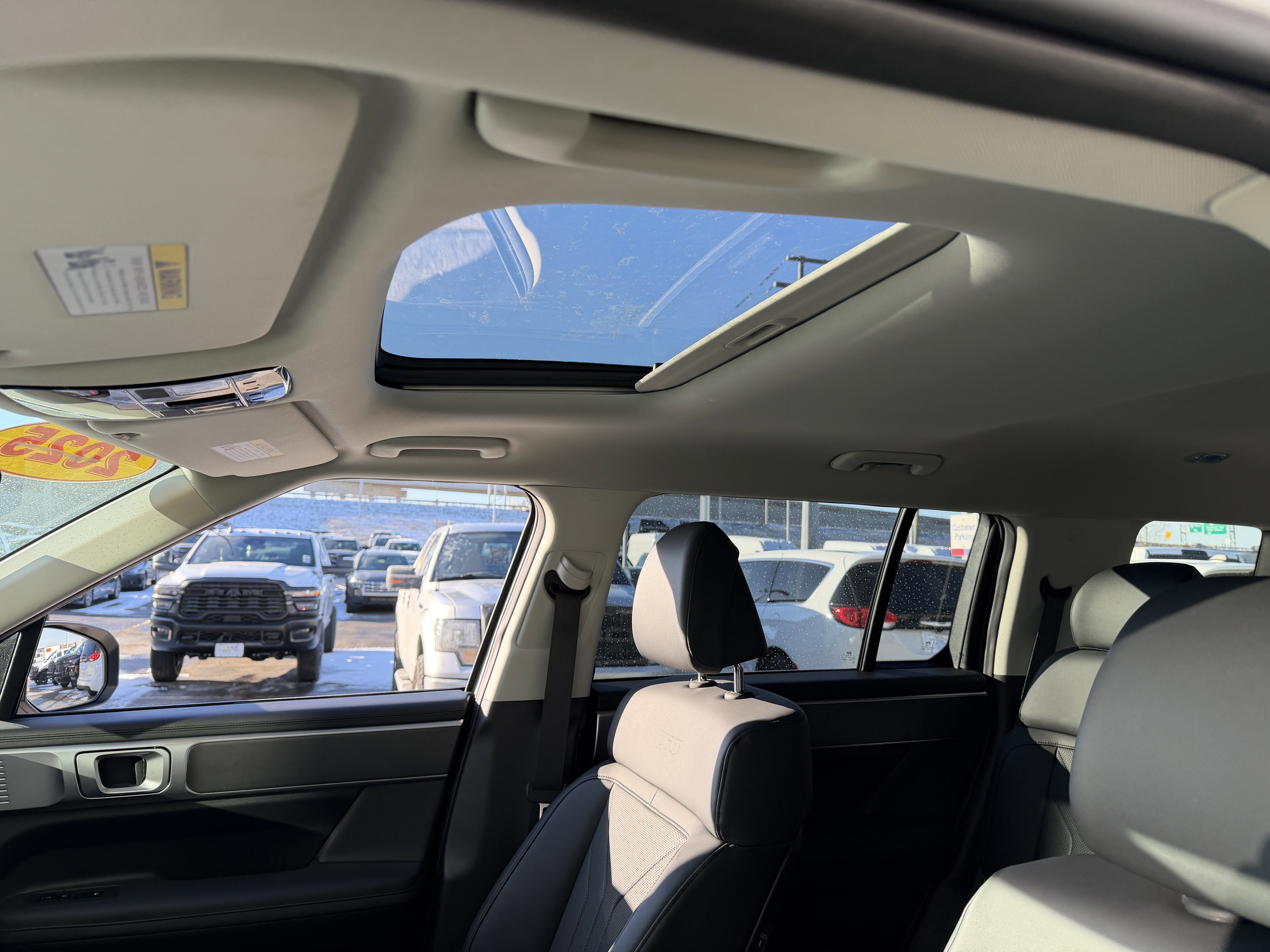 Used 2025 Hyundai Santa Fe XRT image 33