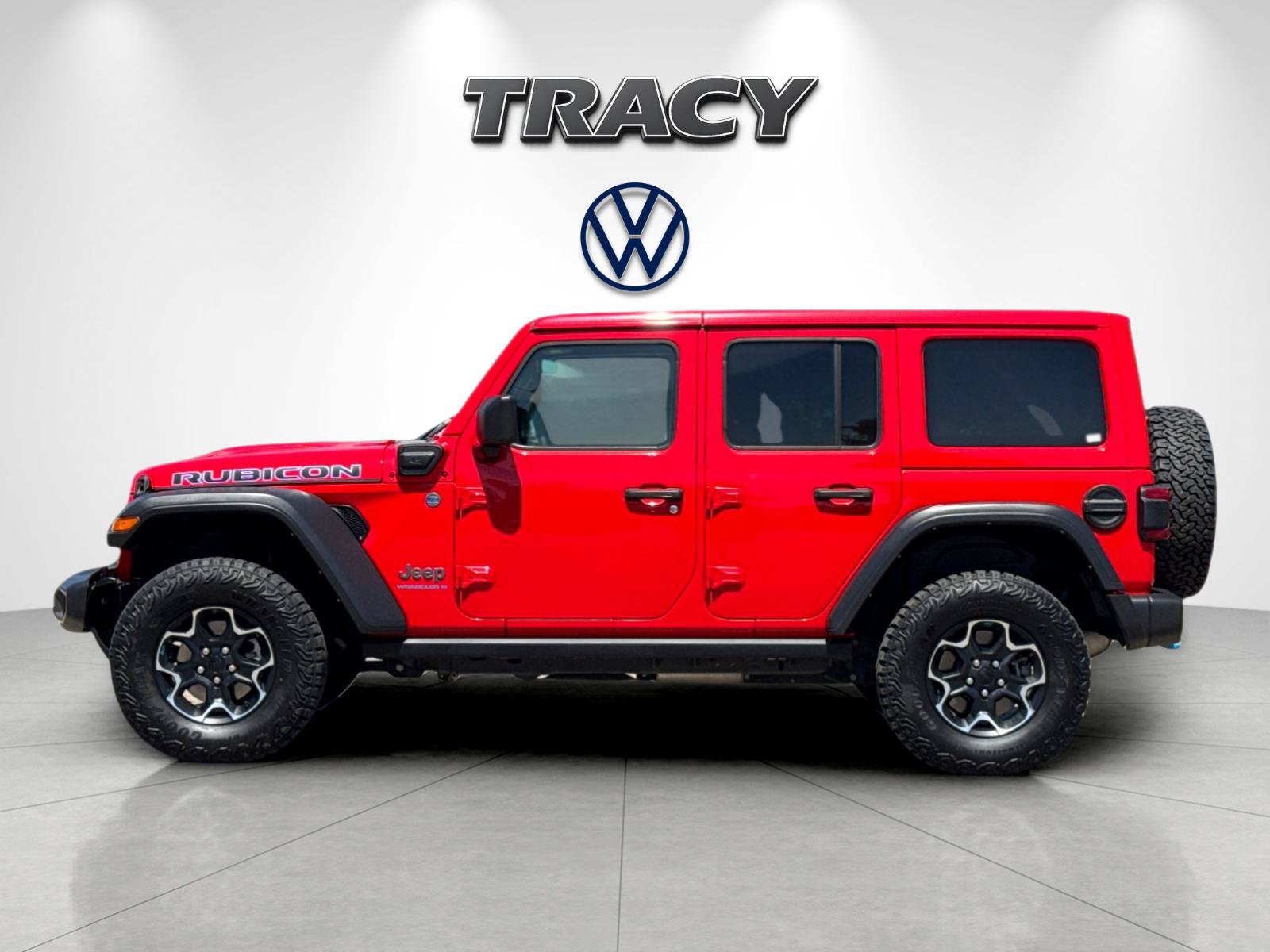 Used 2023 Jeep Wrangler Unlimited Rubicon 4xe w/ Cold Weather Group AWD/4WD image 7
