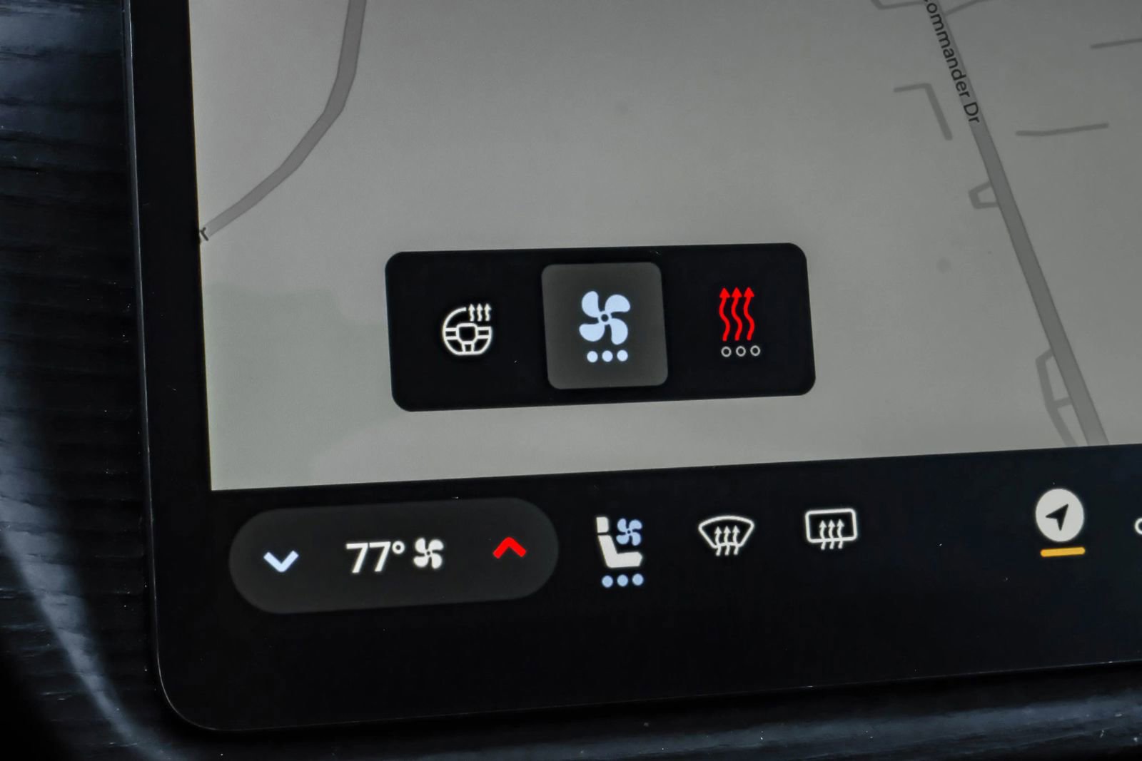 Used 2024 Rivian R1S Adventure image 36