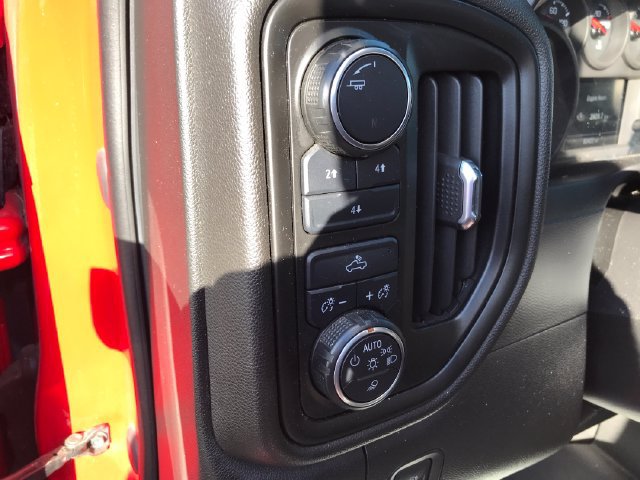 Certified 2020 Chevrolet Silverado 2500 Custom w/ Custom Value Package AWD/4WD image 29