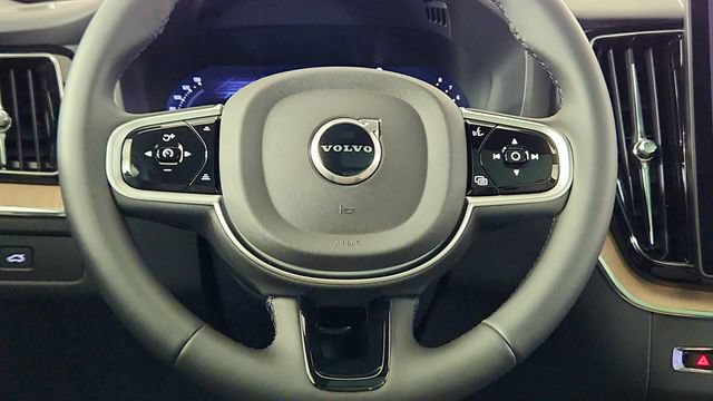 New 2026 Volvo XC60 B5 Plus w/ Protection Package Premier AWD/4WD image 25