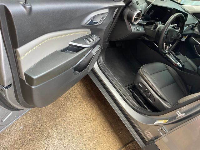 Used 2026 Chevrolet Trax ACTIV w/ Driver Confidence Package FWD image 18