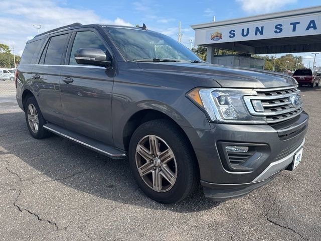 Used 2020 Ford Expedition XLT w/ Equipment Group 202A image 4