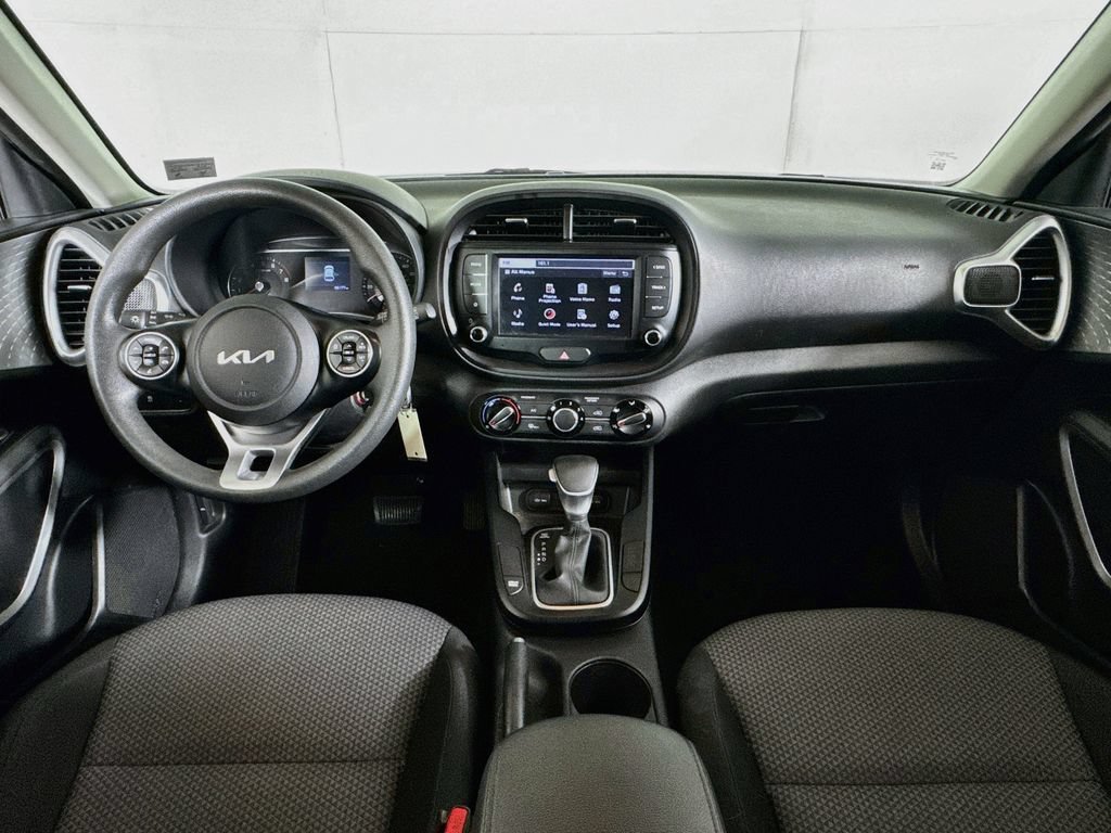 Used 2022 Kia Soul LX FWD image 26