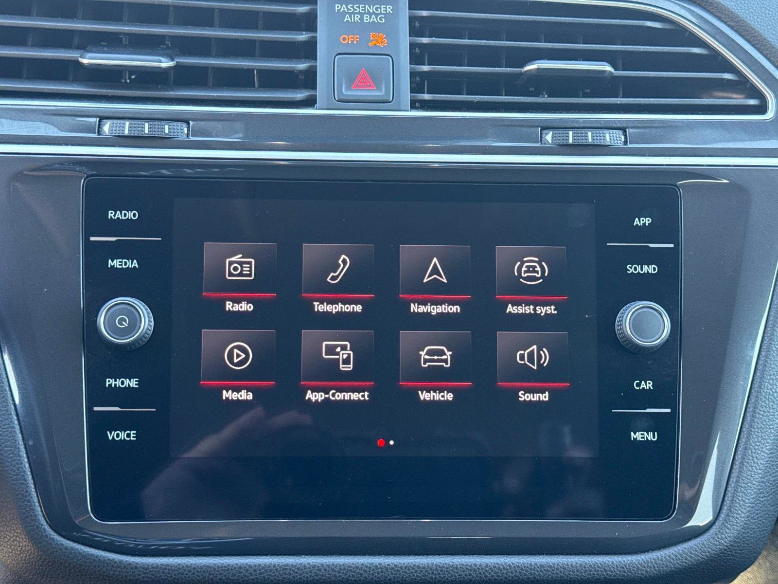 Used 2024 Volkswagen Tiguan Wolfsburg Edition image 26