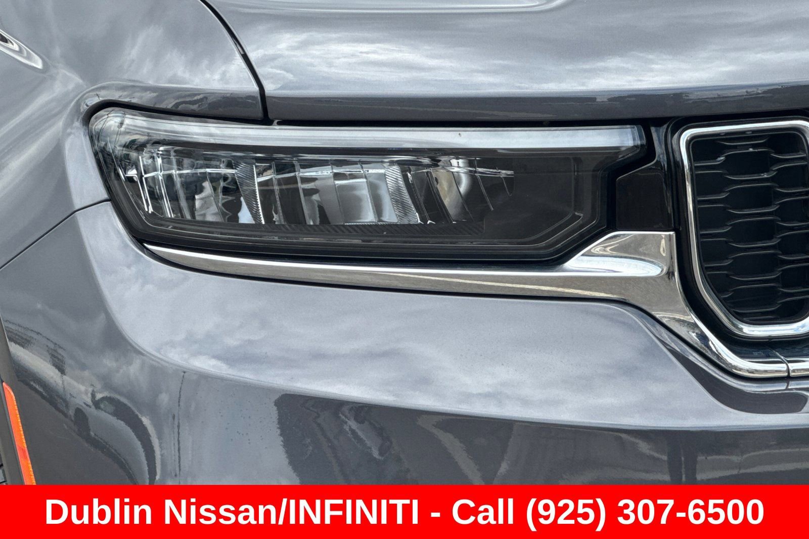 Used 2023 Jeep Grand Cherokee 4WD 4xe w/ Luxury Tech Group II image 49