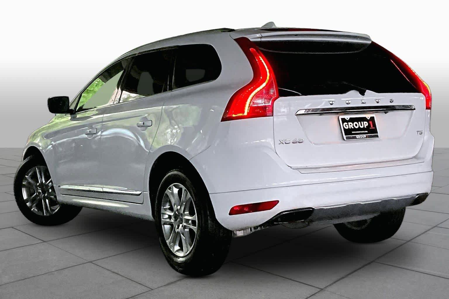 Used 2015 Volvo XC60 T5 Premier Plus FWD image 11