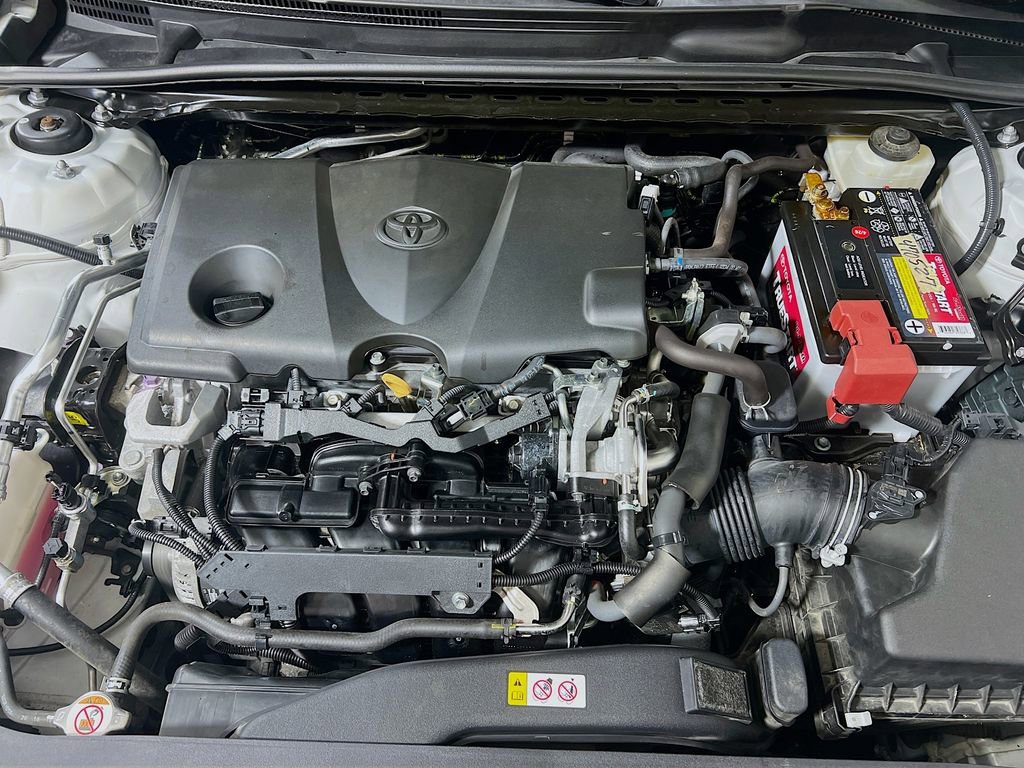 Certified 2019 Toyota Camry XLE FWD image 27