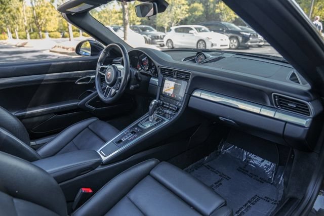 Used 2019 Porsche 911 Carrera RWD image 25