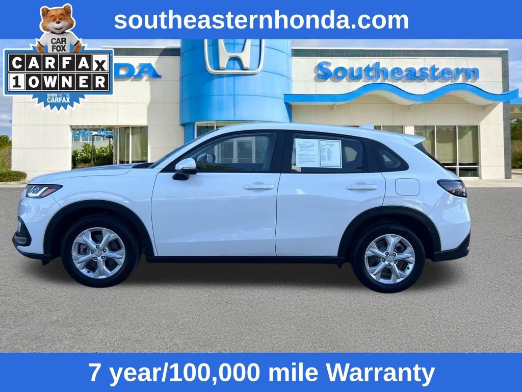 Certified 2025 Honda HR-V LX image 6