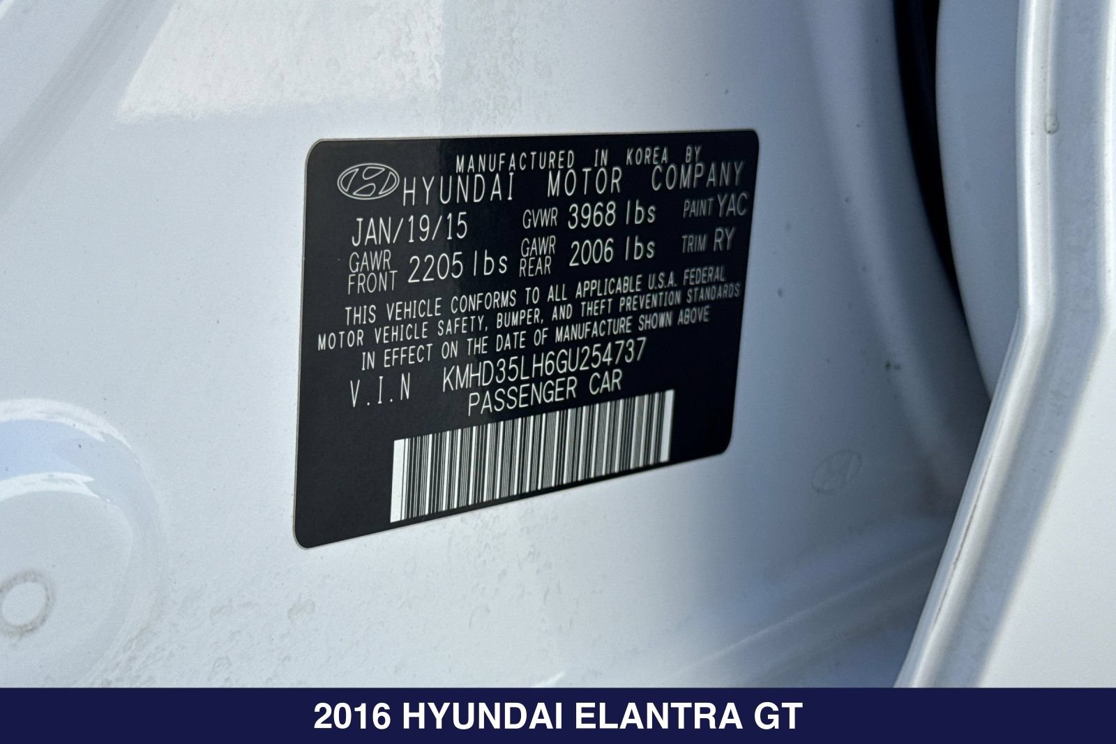 Used 2016 Hyundai Elantra GT w/ Option Group 02 FWD image 29
