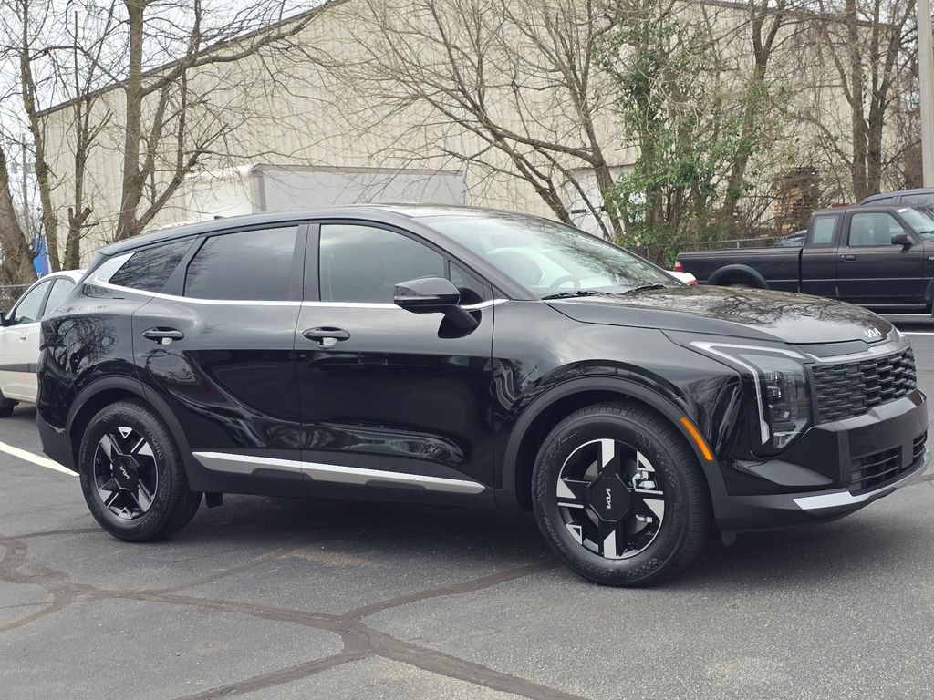 New 2026 Kia Sportage LX w/ LX Convenience Package FWD image 1