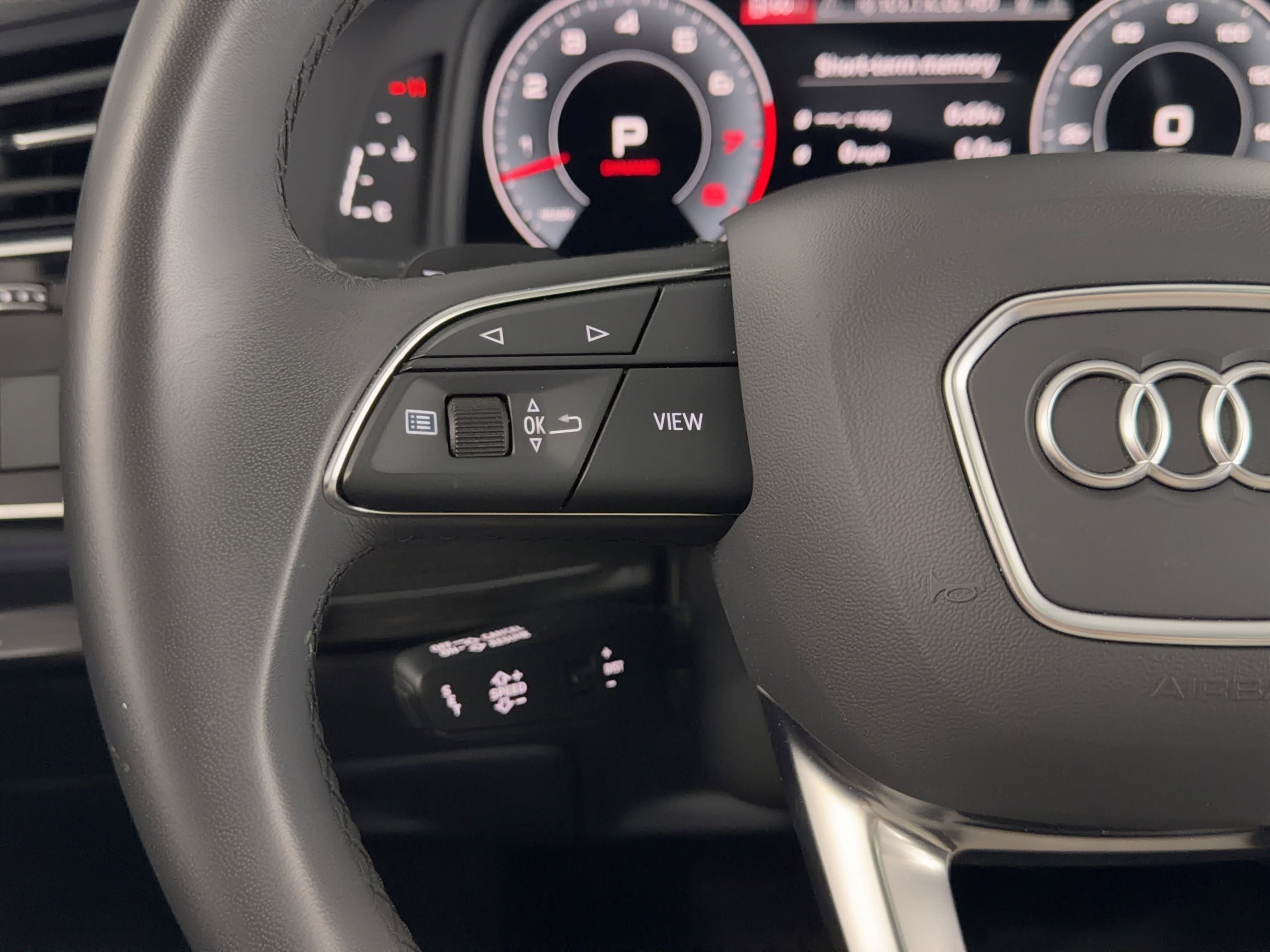 Used 2023 Audi Q7 3.0T Premium Plus image 21