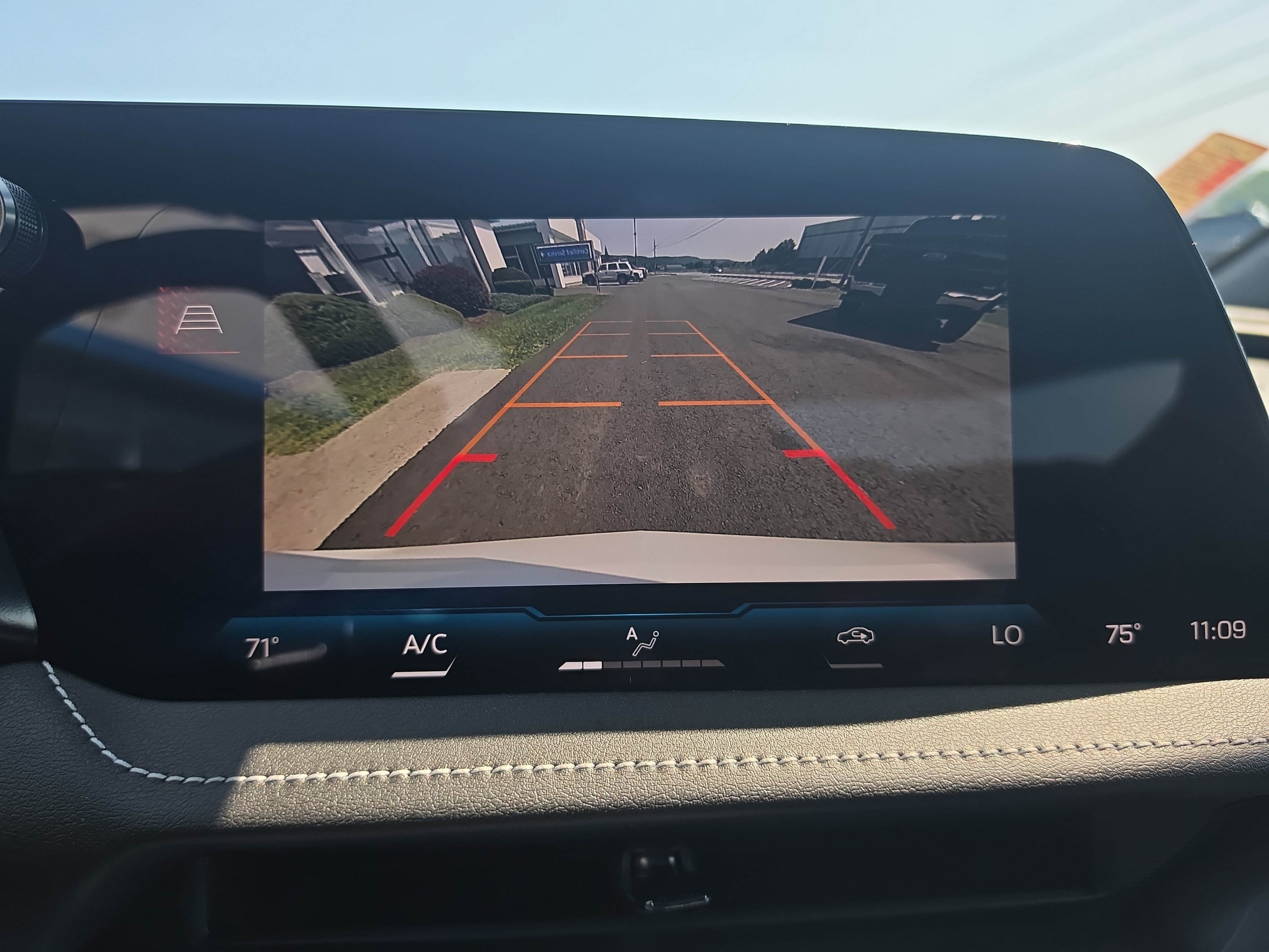 New 2027 Chevrolet Corvette Stingray Coupe RWD image 27