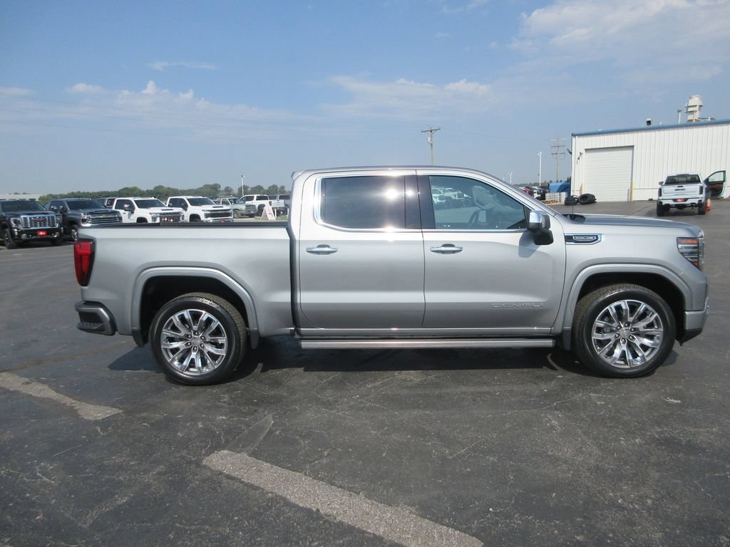 Certified 2024 GMC Sierra 1500 Denali w/ Denali Reserve Package AWD/4WD image 5