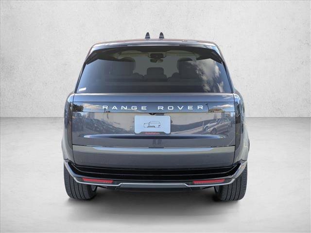 New 2026 Land Rover Range Rover Long Wheelbase SE image 8