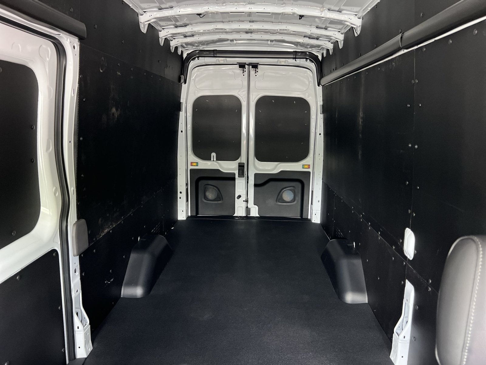 New 2026 Ford Transit 350 148 High Roof Extended w/ Load Area Protection Package RWD image 21
