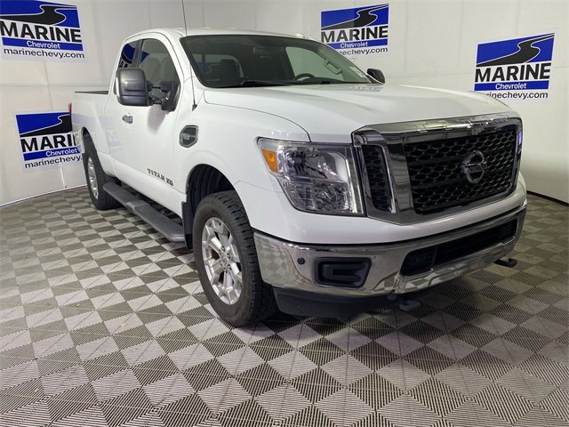 Used 2018 Nissan Titan SV w/ SV Convenience Package
